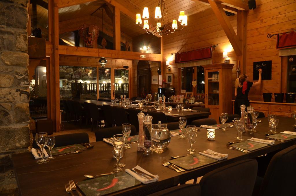 Hotel Et Chalet Au Coin Du Feu Chilly Powder Morzine Exterior foto